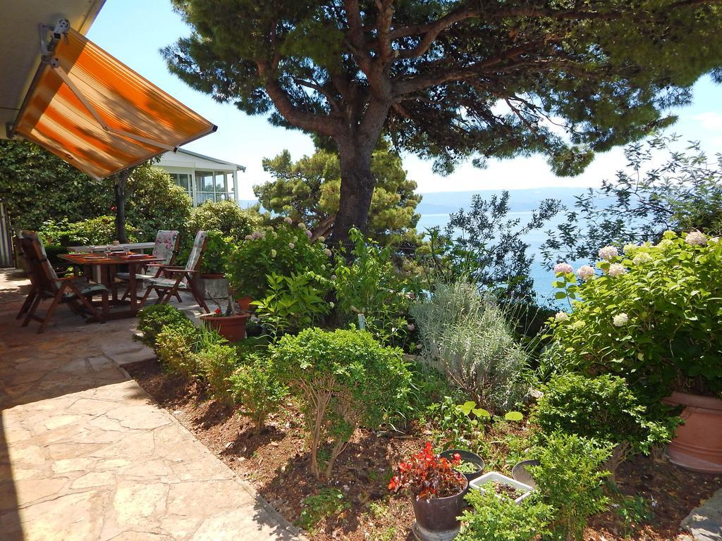 Villa Maristika 奥米什 外观 照片