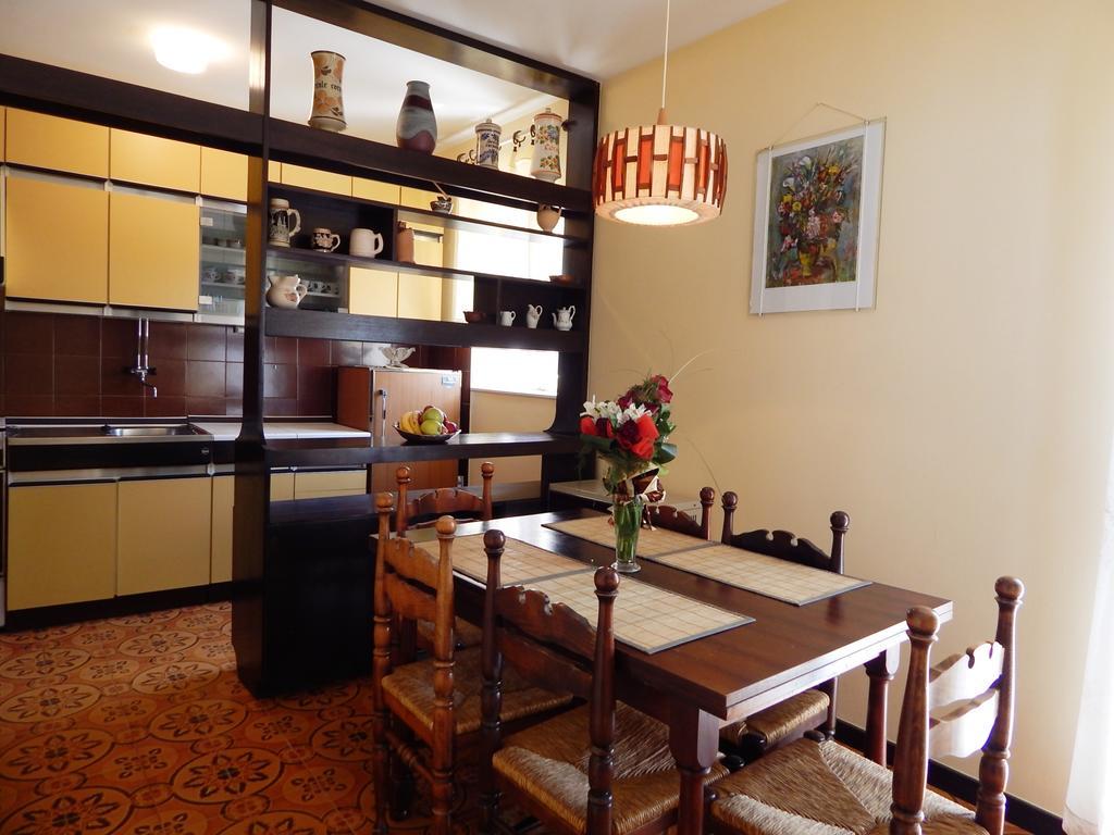 Villa Maristika 奥米什 客房 照片