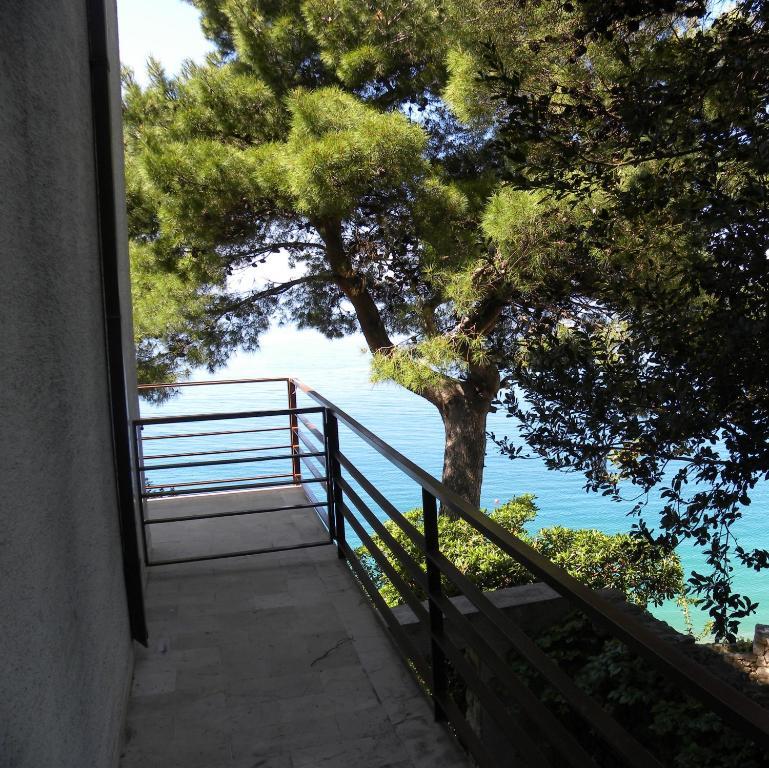 Villa Maristika 奥米什 客房 照片